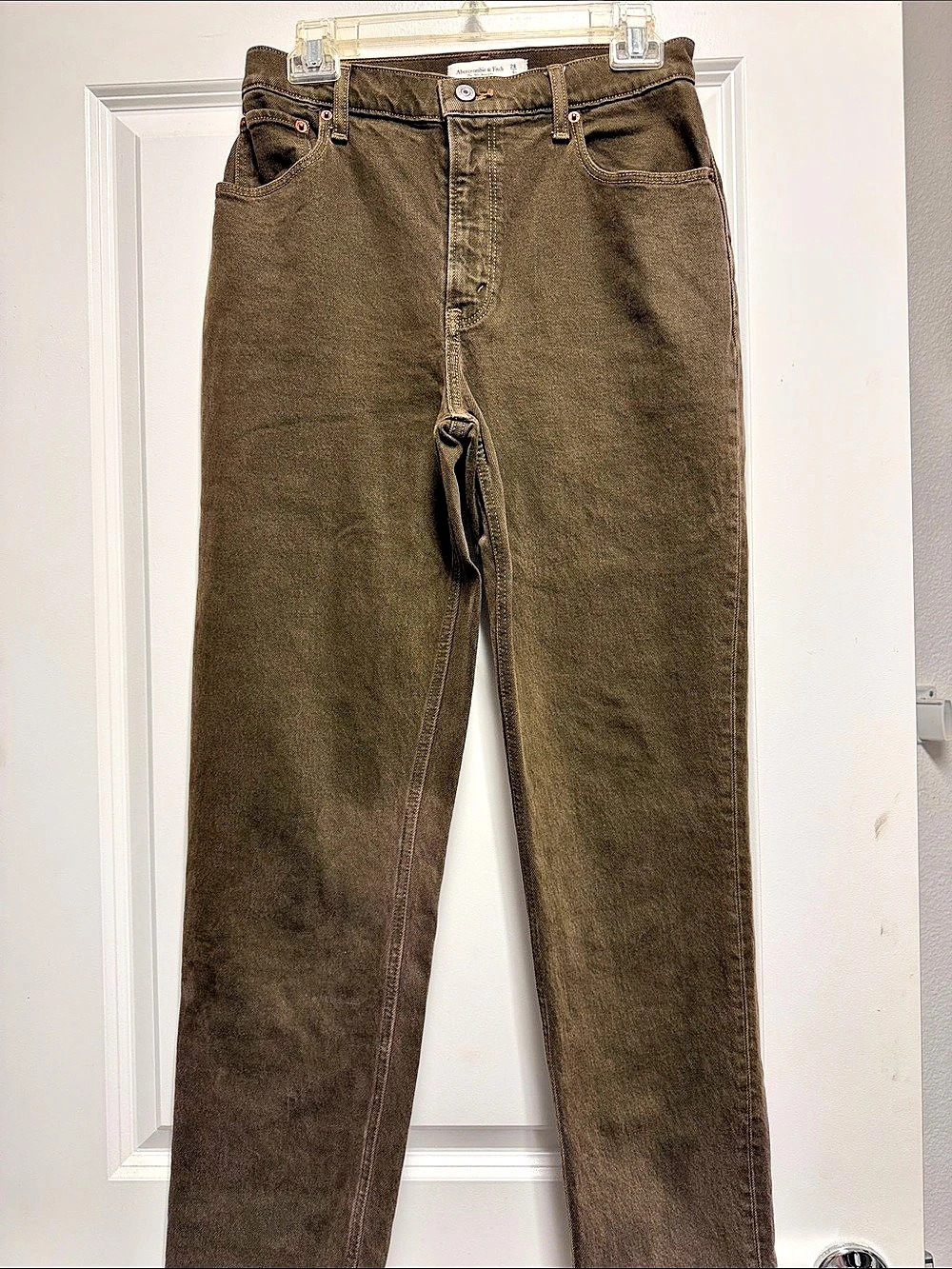 Abercrombie & Fitch The '90s Straight Ultra High Rise Jeans Waist 28